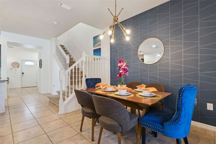 Image No.6-5 Bed Townhouse for sale