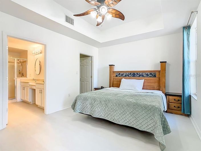 Image No.19-3 Bed Apartment for sale