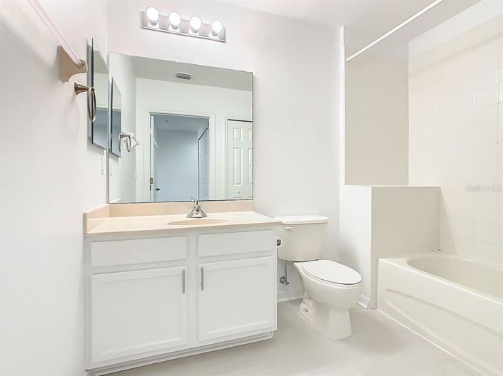 Image No.26-3 Bed Apartment for sale