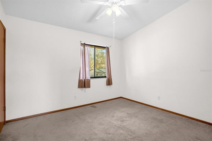 Image No.12-2 Bed Townhouse for sale