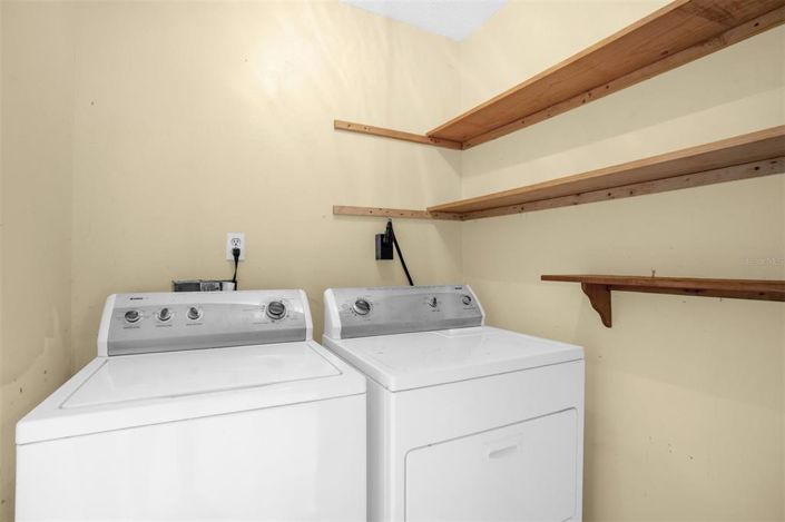 Image No.14-2 Bed Townhouse for sale