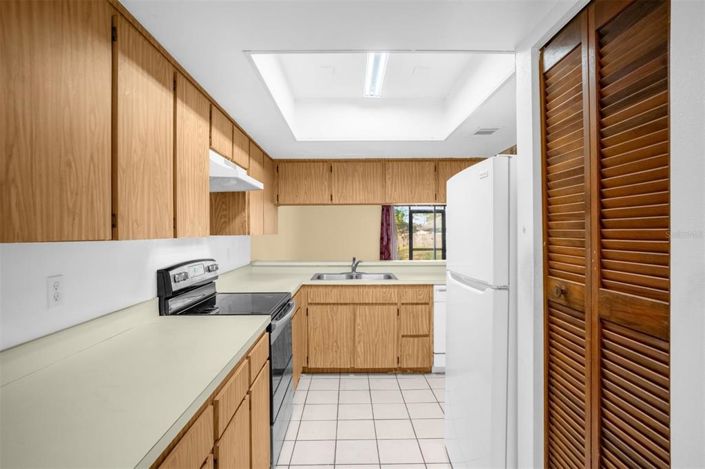 Image No.4-2 Bed Townhouse for sale