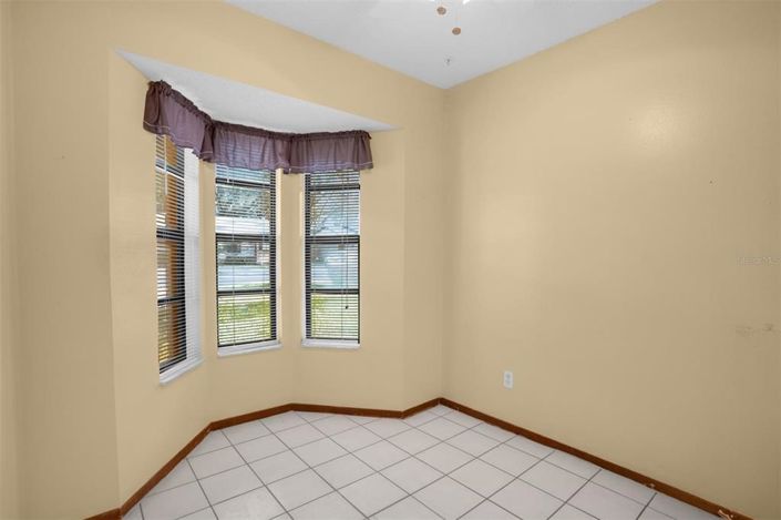 Image No.8-2 Bed Townhouse for sale