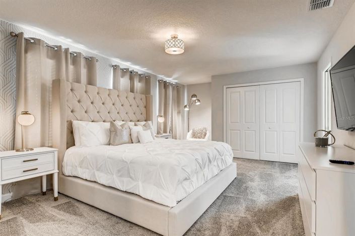 Image No.16-6 Bed House for sale