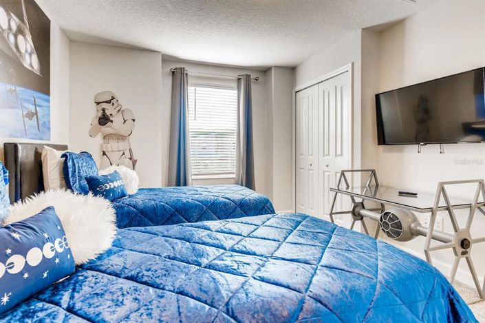 Image No.20-6 Bed House for sale