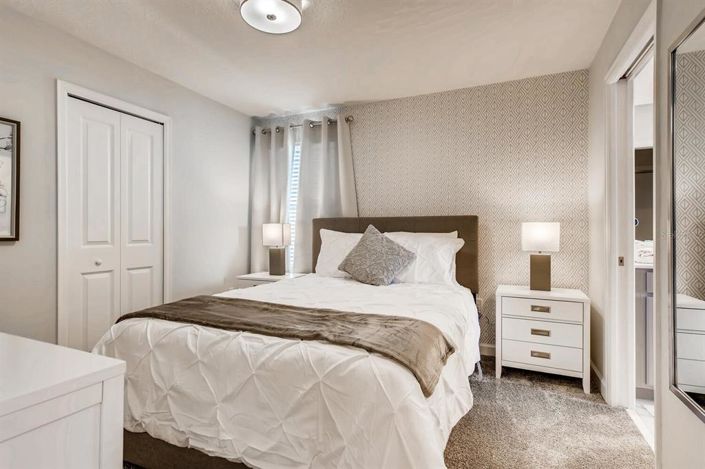 Image No.22-6 Bed House for sale