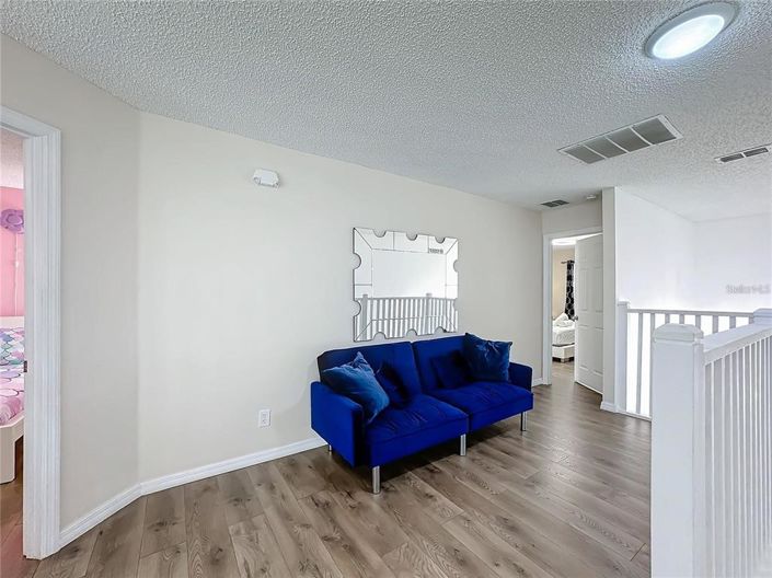 Image No.32-5 Bed House for sale