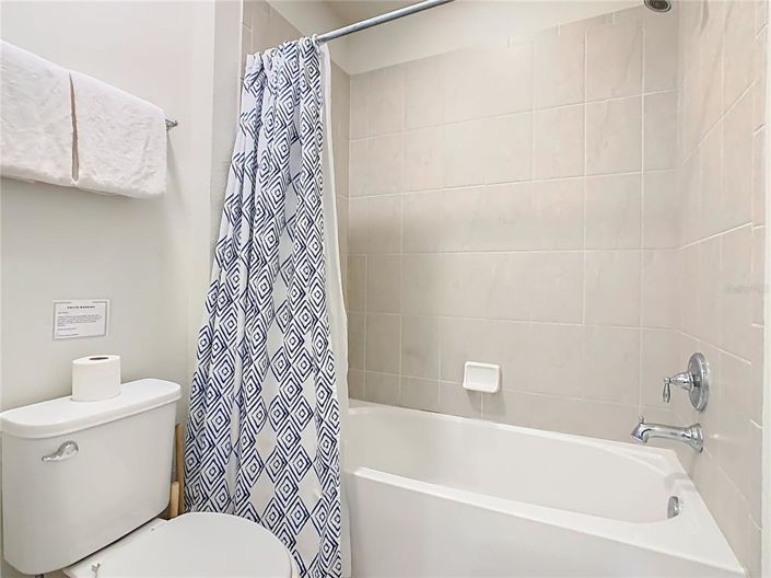 Image No.36-6 Bed House for sale