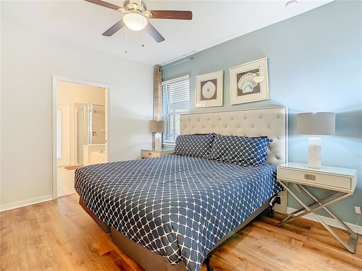 Image No.41-6 Bed House for sale