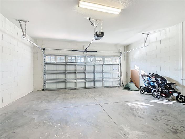 Image No.47-6 Bed House for sale