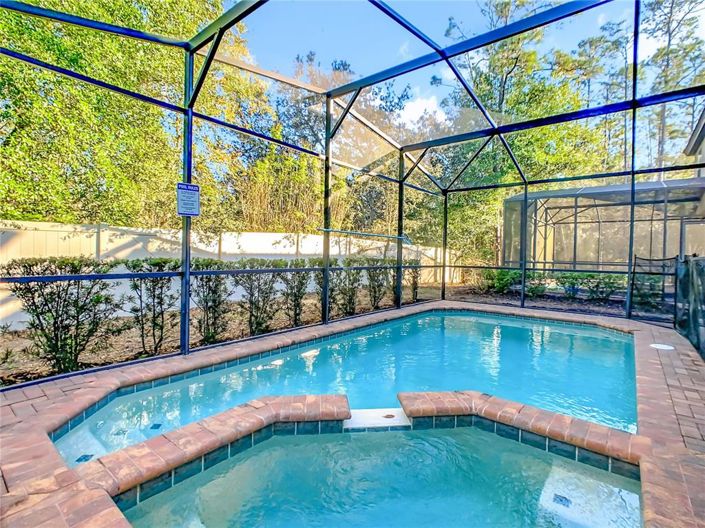 Image No.54-6 Bed House for sale