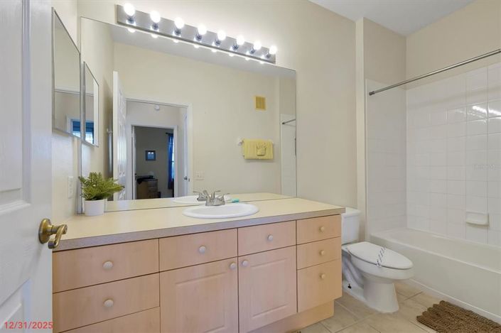 Image No.20-Appartement de 2 chambres à vendre à Saint John