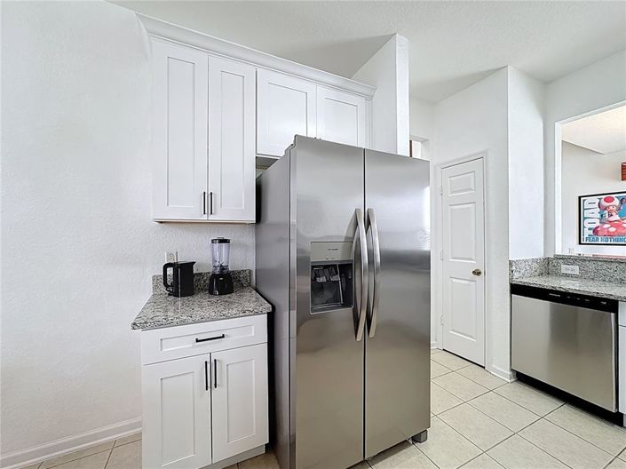 Image No.10-5 Bed House for sale