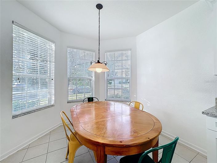 Image No.13-5 Bed House for sale