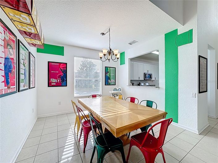 Image No.19-5 Bed House for sale