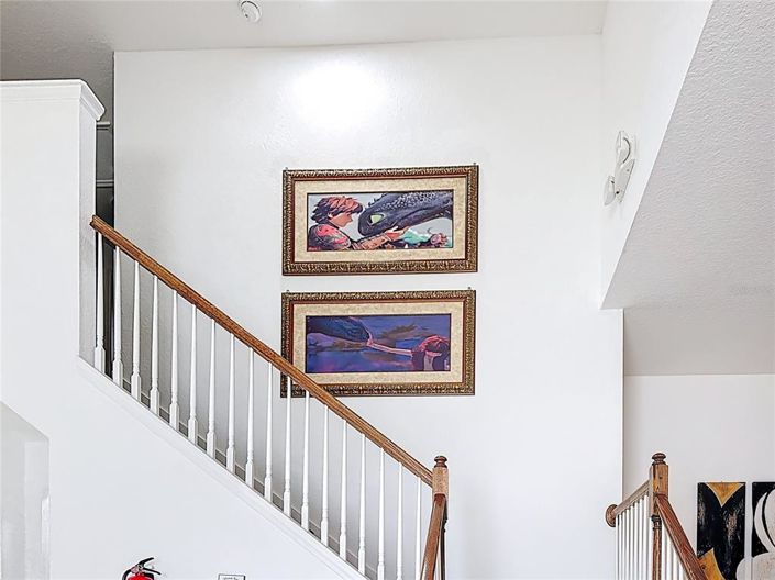 Image No.27-5 Bed House for sale