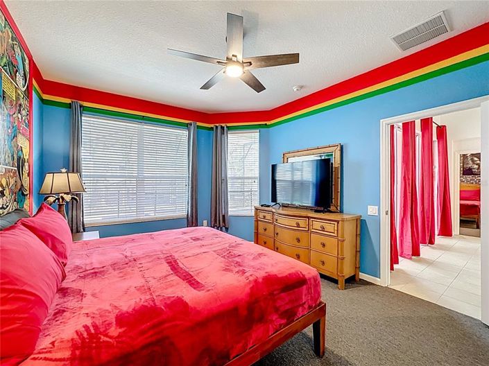 Image No.33-5 Bed House for sale