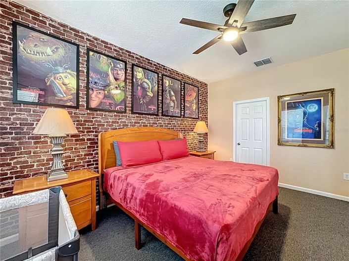 Image No.43-5 Bed House for sale