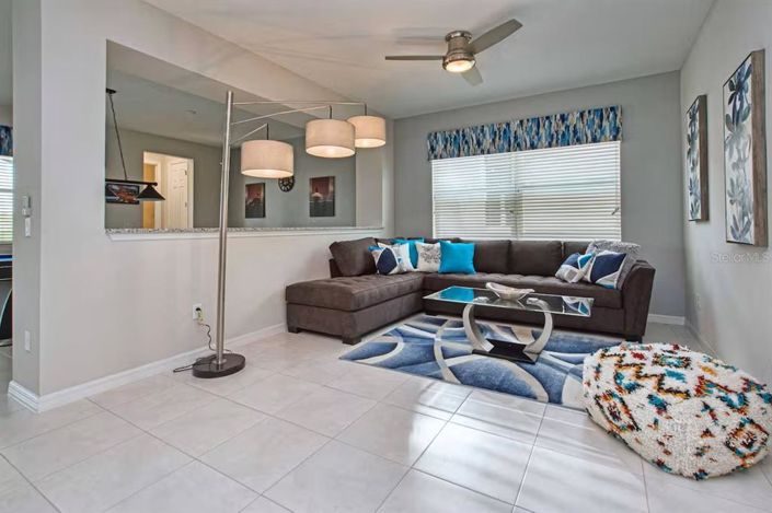 Image No.10-9 Bed House for sale