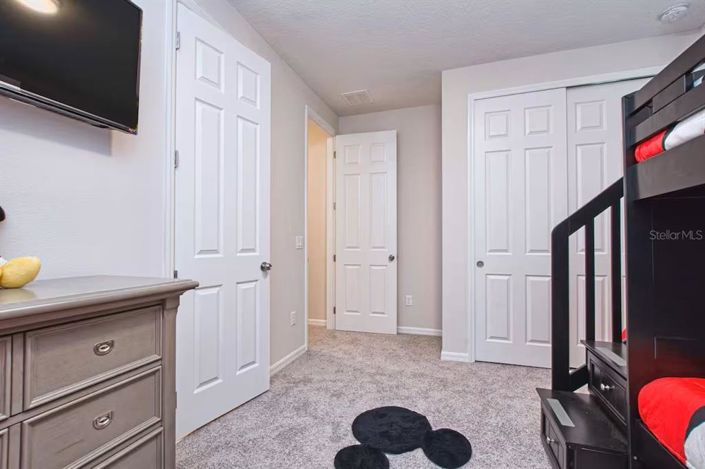 Image No.24-9 Bed House for sale