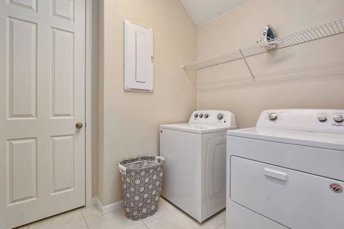 Image No.38-9 Bed House for sale