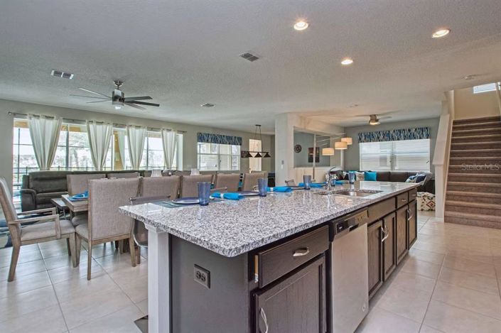 Image No.5-9 Bed House for sale