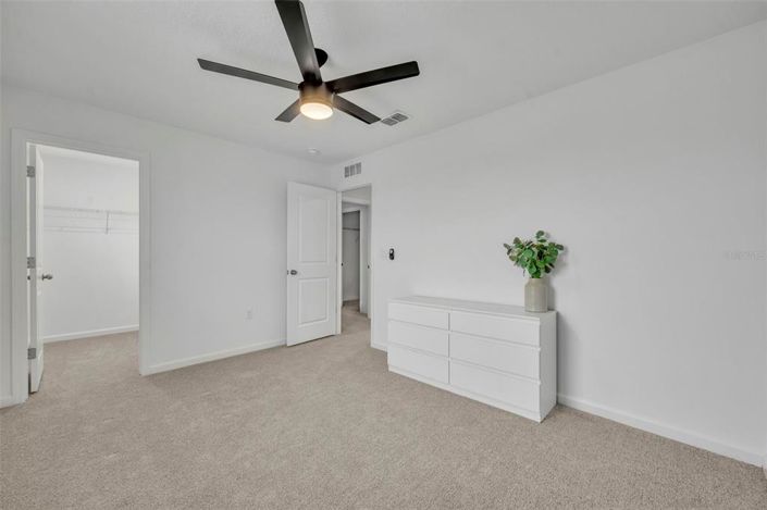 Image No.29-3 Bed Townhouse for sale