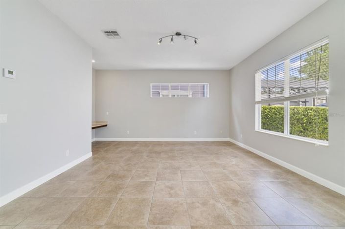 Image No.11-4 Bed House for sale