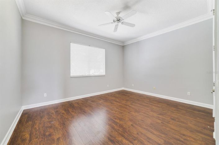 Image No.26-4 Bed House for sale