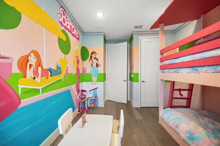 Image No.35-9 Bed House for sale