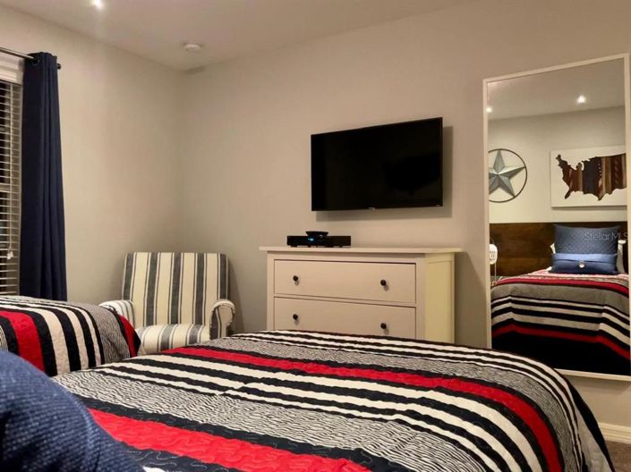 Image No.13-4 Bed Townhouse for sale