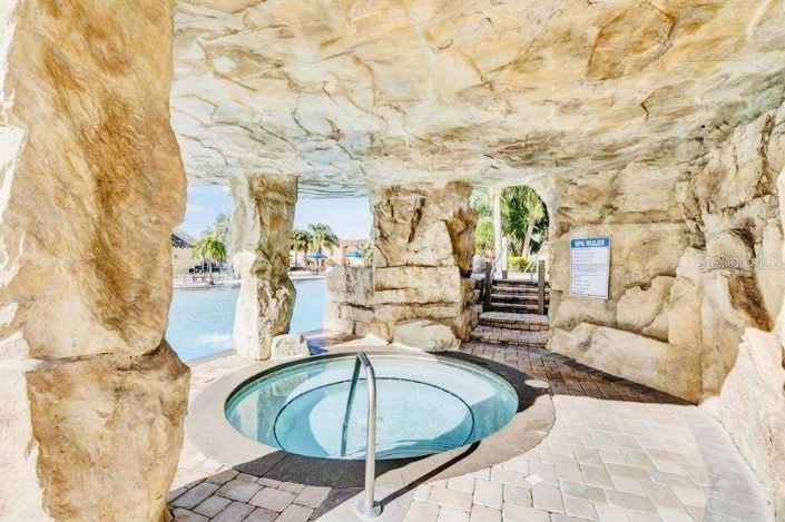 Image No.27-4 Bed Townhouse for sale