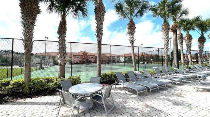 Image No.28-4 Bed Townhouse for sale