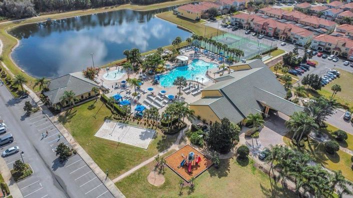 Image No.32-4 Bed Townhouse for sale