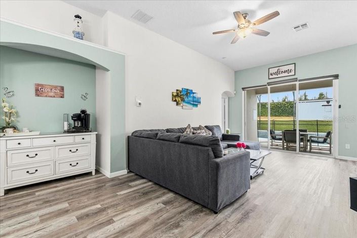 Image No.4-Maison de 4 chambres à vendre à Saint John