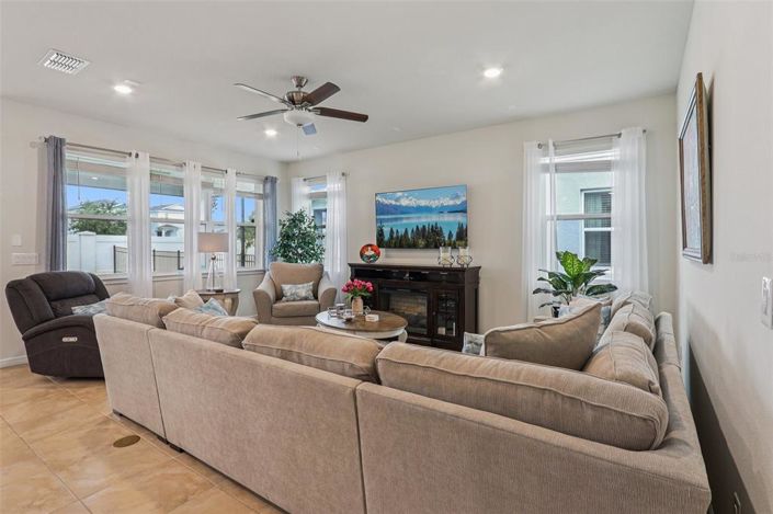 Image No.11-4 Bed House for sale