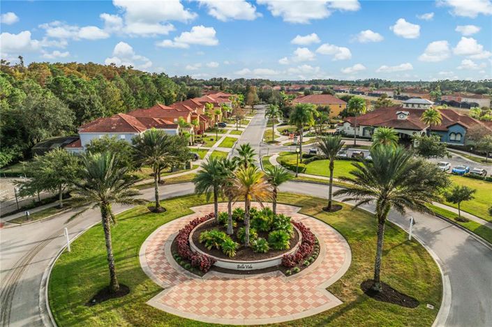 Image No.19-3 Bed Townhouse for sale