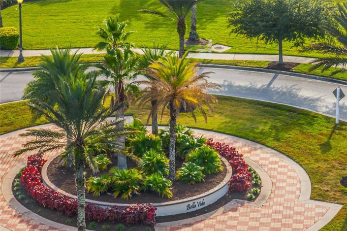 Image No.21-3 Bed Townhouse for sale