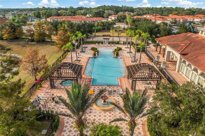 Image No.27-3 Bed Townhouse for sale