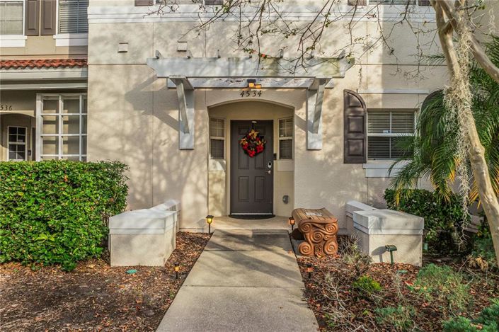 Image No.4-3 Bed Townhouse for sale