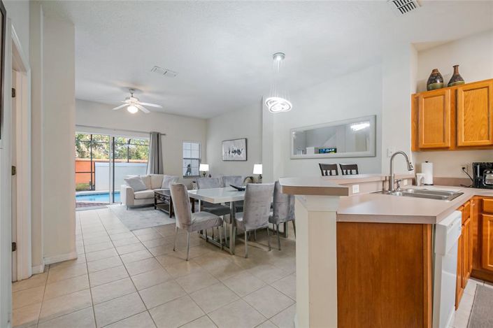 Image No.40-3 Bed Townhouse for sale