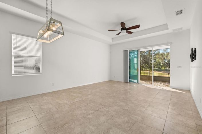 Image No.11-2 Bed Villa for sale