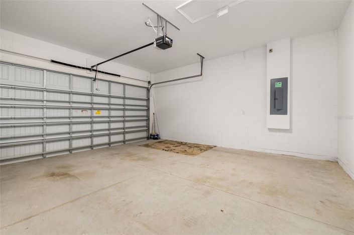 Image No.30-2 Bed Villa for sale