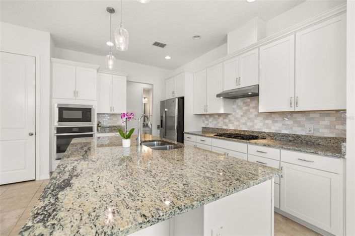 Image No.9-2 Bed Villa for sale