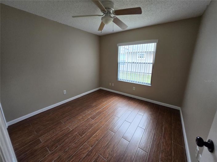 Image No.14-4 Bed House for sale