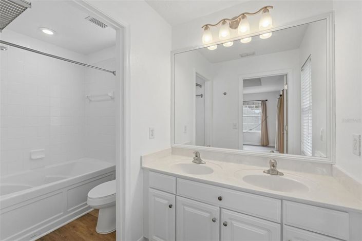 Image No.32-3 Bed House for sale