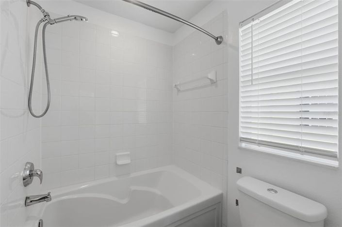 Image No.33-3 Bed House for sale