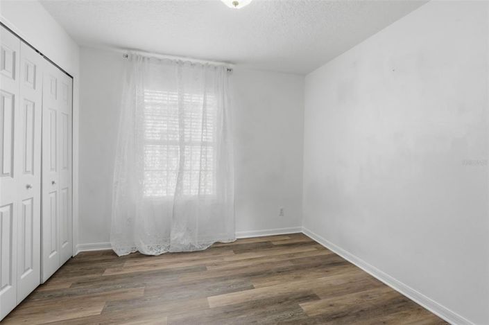 Image No.34-3 Bed House for sale