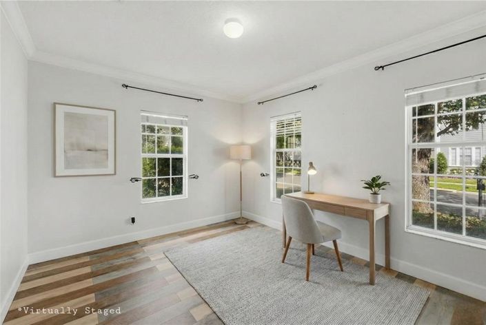 Image No.8-3 Bed House for sale