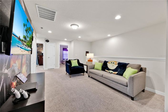 Image No.22-5 Bed Townhouse for sale